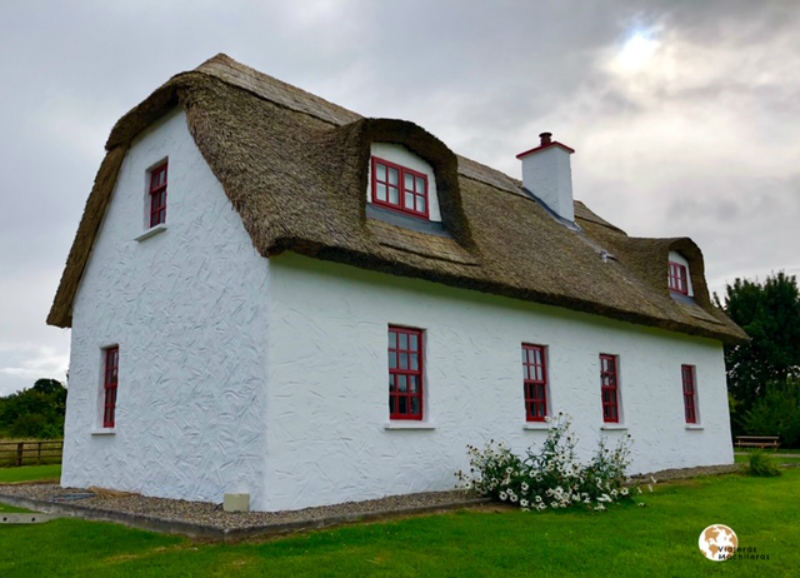 Casa Tradicional Burren y Acantilados de Moher